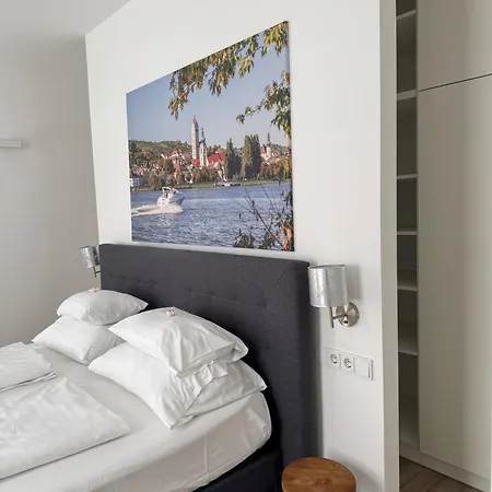 Smile Apartments Zum Goldenen Hirschen Krems an der Donau Room photo