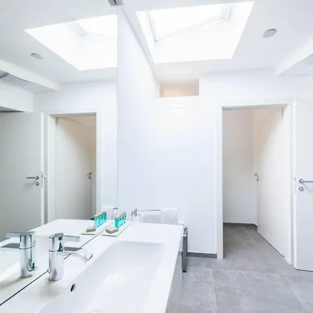 Smile Apartments Zum Goldenen Hirschen Krems an der Donau Room photo