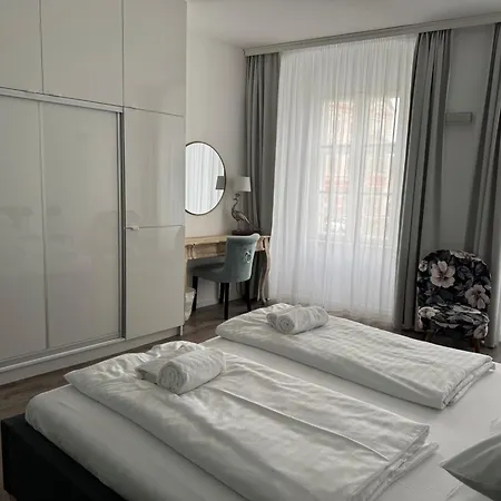 Smile Apartments Zum Goldenen Hirschen Krems an der Donau Room photo